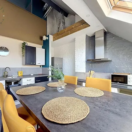 Le Duplex Caractere - 2 Ch & Centre *